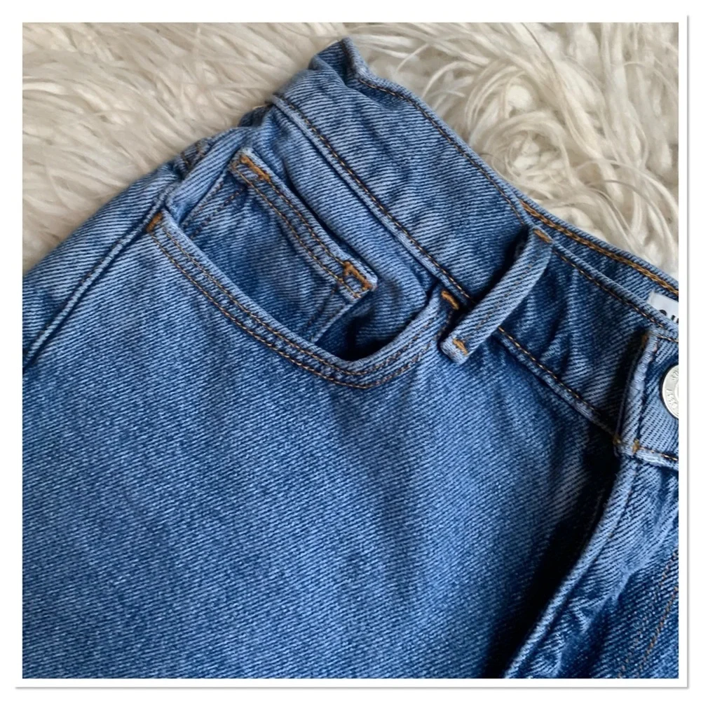 Aritzia Sunday Best Matilda Jean Shorts Blue Size 00